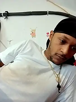 rayyymack online show from October 8, 2025, 6:38 pm