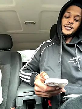 rayyymack online show from October 13, 2025, 5:46 pm