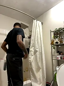 rayyymack online show from November 2, 2025, 1:57 pm