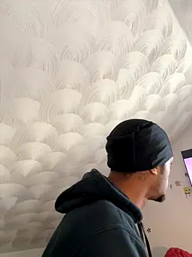 rayyymack online show from November 20, 2025, 2:06 pm