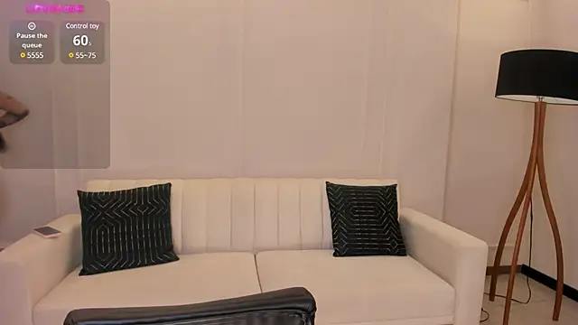 Snapshot of MariaHerrera_ chatting on December 11, 2024, 7:57 pm MariaHerrera online show from December 11, 2024, 7:57 pm