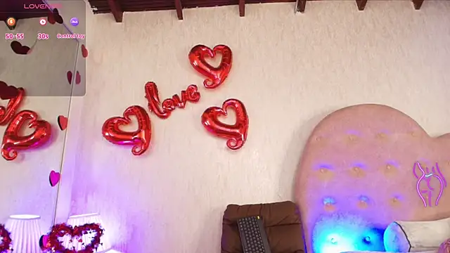 mariablonde  online show from February 14, 2025, 7:54 pm