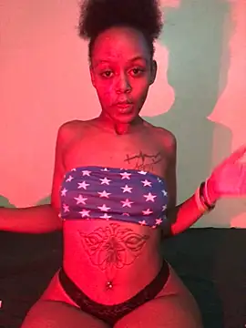naughtybitches5 online show from May 4, 2026, 6:20 am