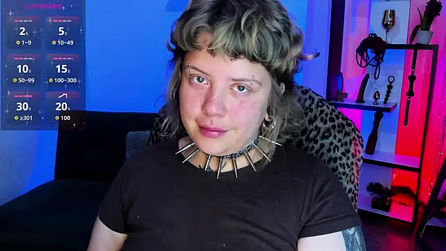 Sabrina scarlett online show from December 3, 2025, 4:53 am