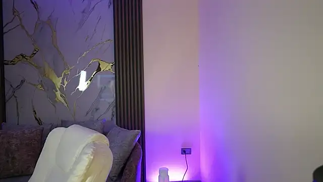 Anybuny online show from October 29, 2025, 11:56 am