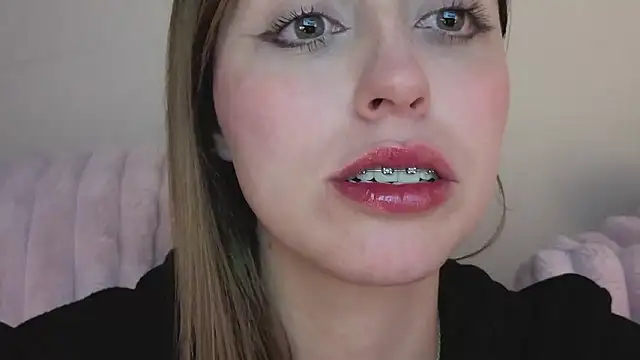 SofiaGc online show from January 14, 2026, 3:45 am