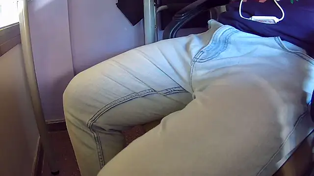 vladimirput4 online show from February 7, 2025, 10:29 am