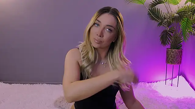 Jessielle online show from March 23, 2026, 4:05 am