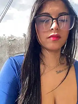 Dulce-diosa online show from November 11, 2025, 8:09 pm