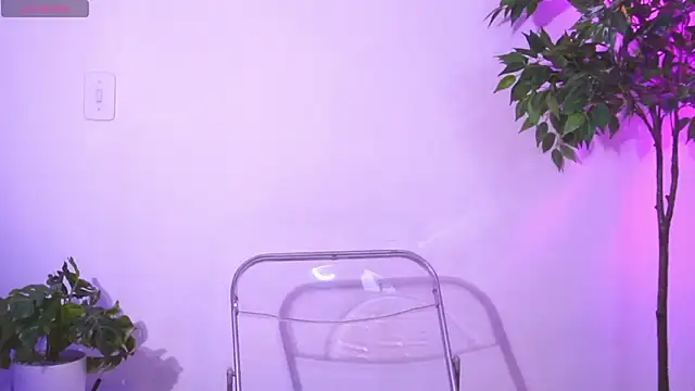 catalina  lovers online show from January 16, 2026, 5:28 pm