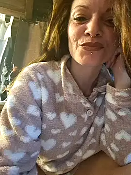 vampvanna23 online show from March 17, 2025, 11:43 pm