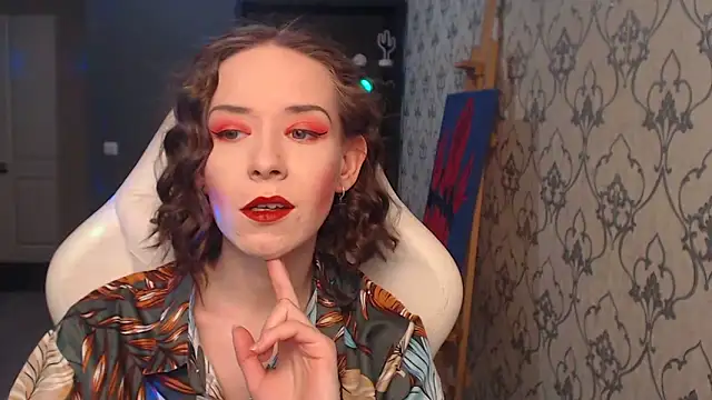 FascinatingEyess online show from May 23, 2026, 7:51 pm