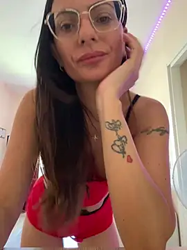Snapshot of ladymask_2023 chatting on July 11, 2026, 8:39 am ladymask 2023 online show from July 11, 2026, 8:39 am