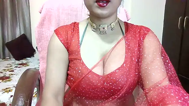 Queenhimanshi online show from July 9, 2026, 7:23 am