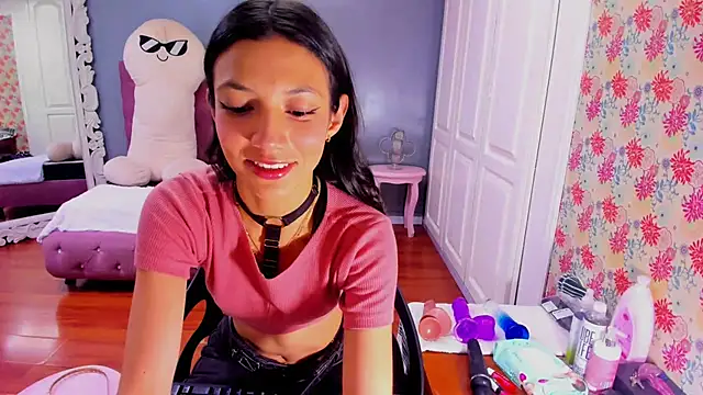 Iris Stone  online show from January 29, 2025, 10:58 am