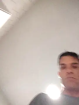 Snapshot of 719610 chatting on March 4, 2026, 11:55 pm 719610 online show from March 4, 2026, 11:55 pm