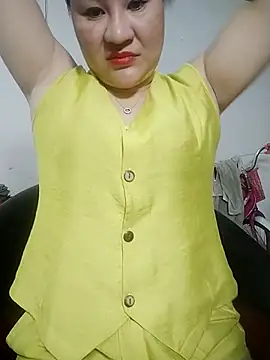 Snapshot of Rose_DiDi chatting on February 15, 2025, 12:01 pm Rose DiDi online show from February 15, 2025, 12:01 pm