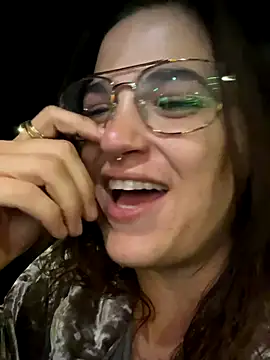 Snapshot of SafeinouterSpace chatting on October 15, 2025, 6:02 am SafeinouterSpace online show from October 15, 2025, 6:02 am