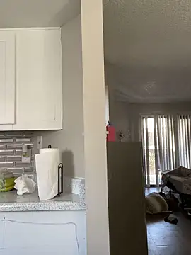 SafeinouterSpace online show from November 11, 2025, 7:36 pm