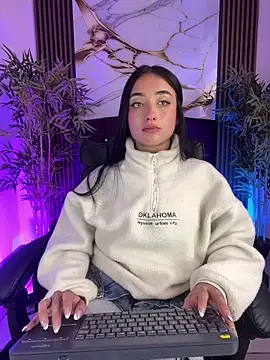 Ady 18 online show from February 7, 2026, 7:28 pm