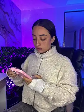 Ady 18 online show from February 18, 2026, 8:49 pm