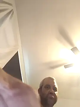 silkstroker6981 online show from September 24, 2025, 1:03 pm