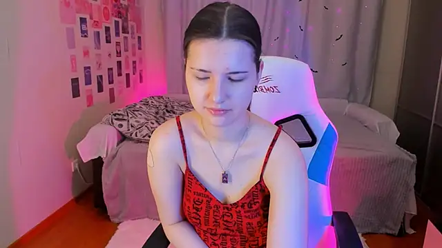 Snapshot of Vanessa_Verona chatting on January 13, 2025, 9:31 pm Vanessa Verona online show from January 13, 2025, 9:31 pm
