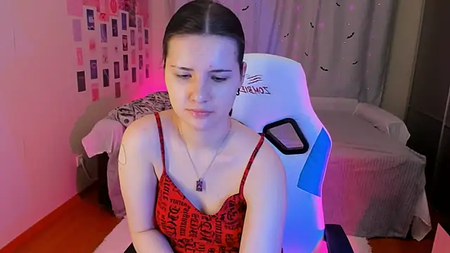 Snapshot of Vanessa_Verona chatting on January 14, 2025, 12:54 am Vanessa Verona online show from January 14, 2025, 12:54 am