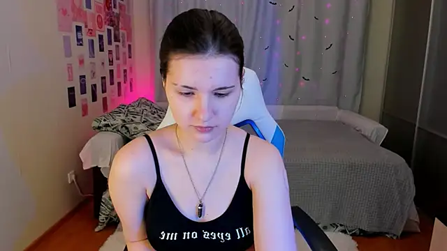 Snapshot of Vanessa_Verona chatting on January 29, 2025, 12:54 am Vanessa Verona online show from January 29, 2025, 12:54 am