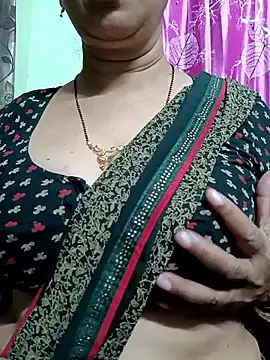 Rosy-B online show from January 13, 2026, 9:31 pm