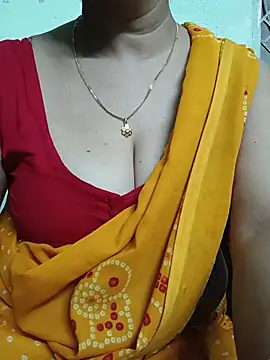 Rosy-B online show from July 28, 2026, 6:20 pm