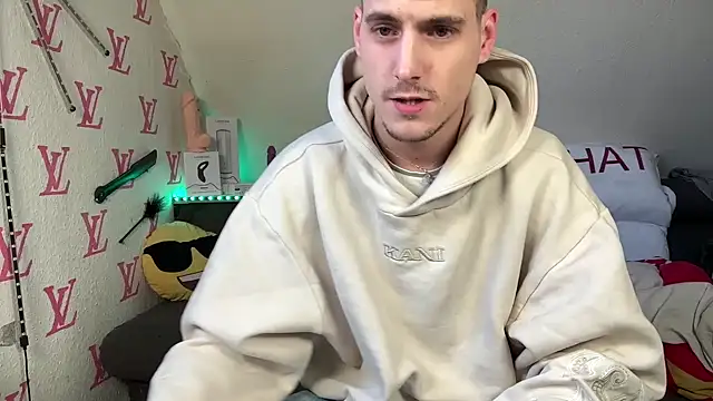 Snapshot of Cookieboy88 chatting on February 5, 2026, 2:54 pm Cookieboy88 online show from February 5, 2026, 2:54 pm