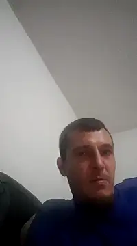 Snapshot of mayk18cm chatting on December 6, 2024, 1:18 am mayk18cm online show from December 6, 2024, 1:18 am