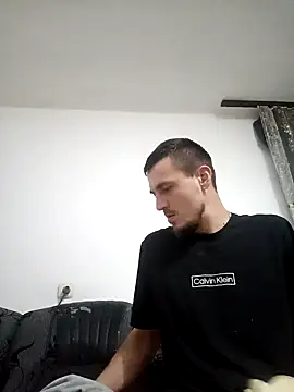 Snapshot of mayk18cm chatting on January 9, 2025, 7:29 pm mayk18cm online show from January 9, 2025, 7:29 pm