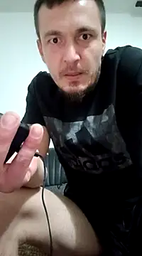 Snapshot of mayk18cm chatting on January 13, 2025, 10:25 am mayk18cm online show from January 13, 2025, 10:25 am