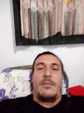 Snapshot of mayk18cm chatting on October 24, 2025, 2:46 pm mayk18cm online show from October 24, 2025, 2:46 pm