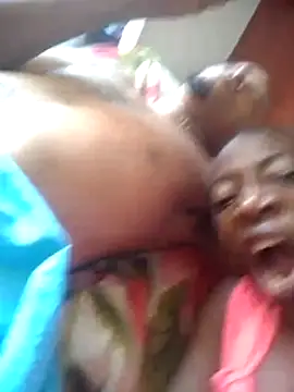 spicycouplex online show from April 20, 2026, 12:41 pm