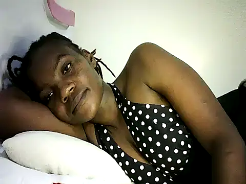 Pierra77 online show from October 25, 2025, 9:42 pm