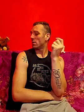 Aian09 online show from February 4, 2025, 10:55 pm