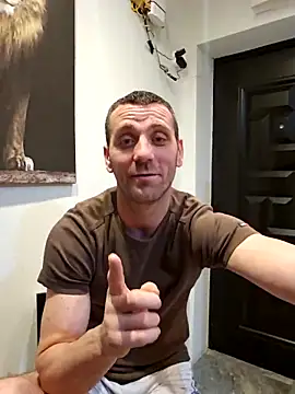 Aian09 online show from March 7, 2025, 11:16 pm