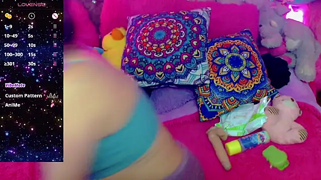 Snapshot of martina_bk chatting on February 18, 2025, 12:59 am martina bk online show from February 18, 2025, 12:59 am