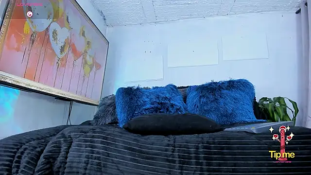 Mracialatina online show from February 7, 2026, 4:11 pm