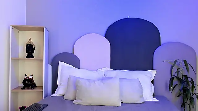 TaraCarson online show from March 6, 2026, 2:52 am