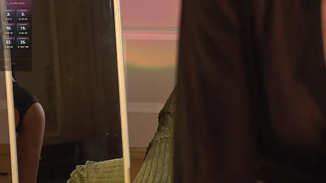 happywhores online show from November 23, 2025, 9:58 pm