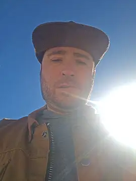 Snapshot of JeepinAround chatting on February 15, 2026, 9:00 pm JeepinAround online show from February 15, 2026, 9:00 pm