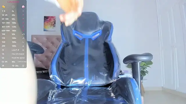 Lissalittlee online show from October 23, 2025, 8:18 pm