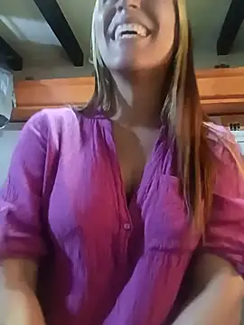 thirstymoonxx online show from July 12, 2026, 7:49 pm