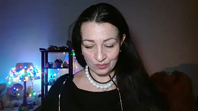 KeisyNeonX online show from February 8, 2026, 7:39 pm