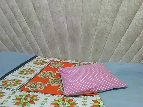 Sexy Villagegal online show from June 17, 2026, 7:15 pm