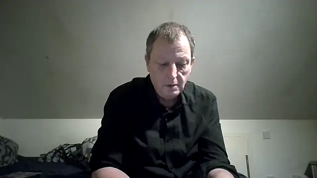 Snapshot of chubbybear2cum chatting on February 27, 2026, 4:01 am chubbybear2cum online show from February 27, 2026, 4:01 am